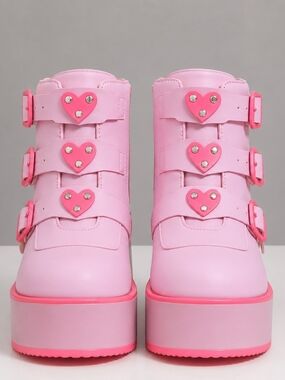 Pink Platform Ankle Boots Womens Size 7 Heart Buckle Goth Kawaii Chunky Zip